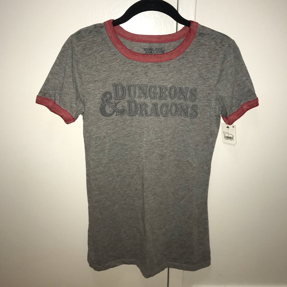 NWT Dungeons & Dragons T-shirt
